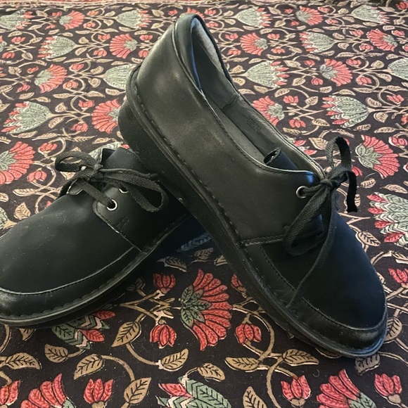 Alegria Lace Up Shoe - Picture 3 of 4